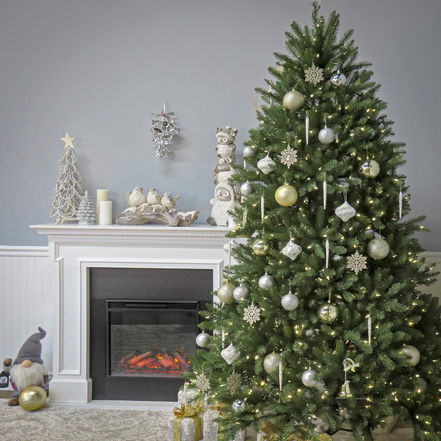 National Tree Company 7.5ft Unlit Dunhill Fir Artificial Christmas Tree thumbnail 4