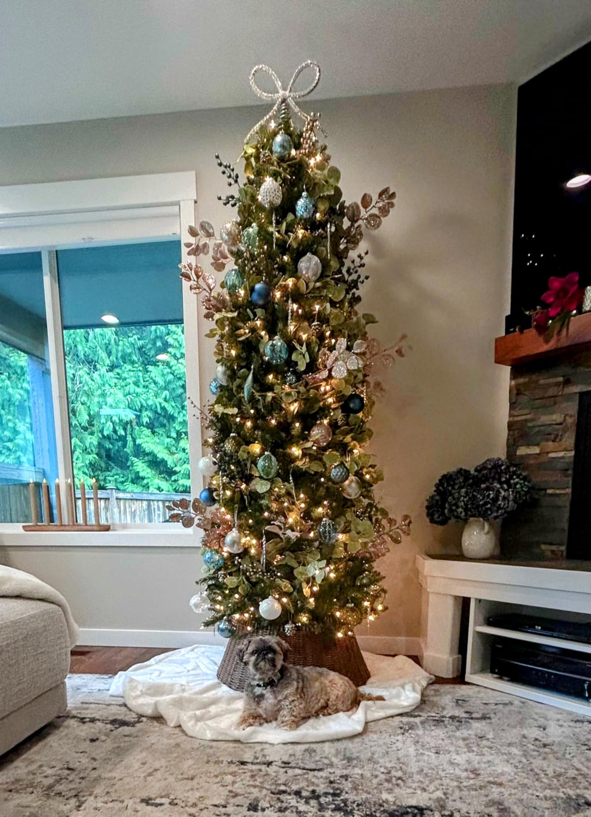 Puleo International 7.5ft Pre-Lit Fraser Fir Pencil Christmas Tree thumbnail 2