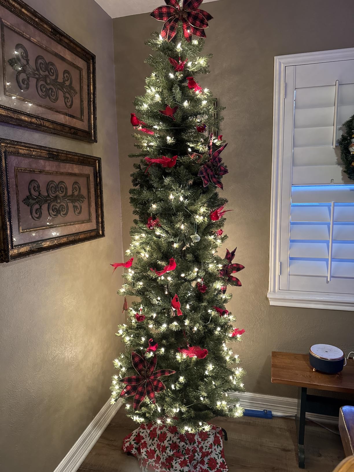 Puleo International 7.5ft Pre-Lit Fraser Fir Pencil Christmas Tree thumbnail 7